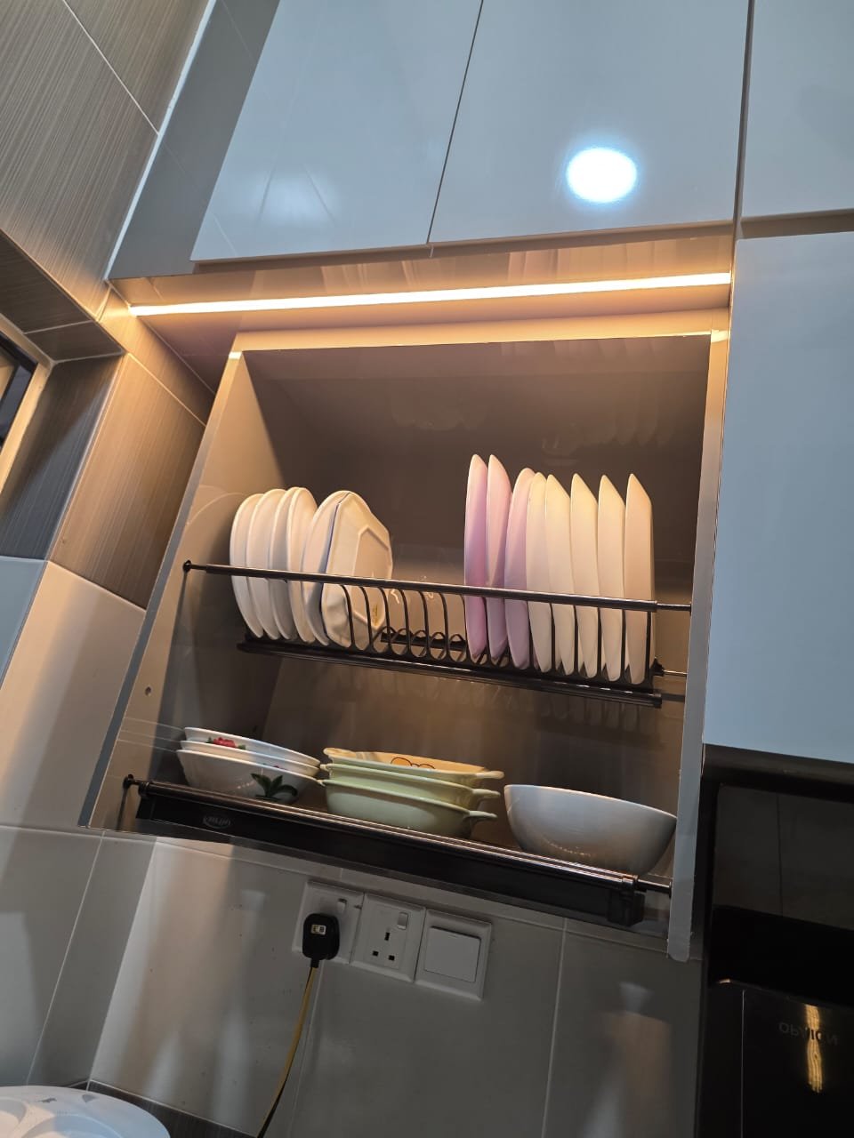 Kabinet stor tinggi custom