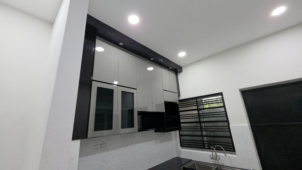 Kabinet dapur black grey custom